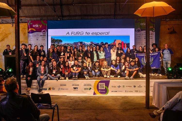 CriaRG 2025 reuniu mais de três mil estudantes em busca de inovação para Rio Grande