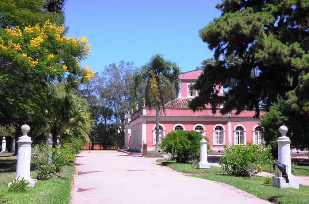 Novo sistema de iluminação reforça segurança e conclui revitalização do Parque da Baronesa