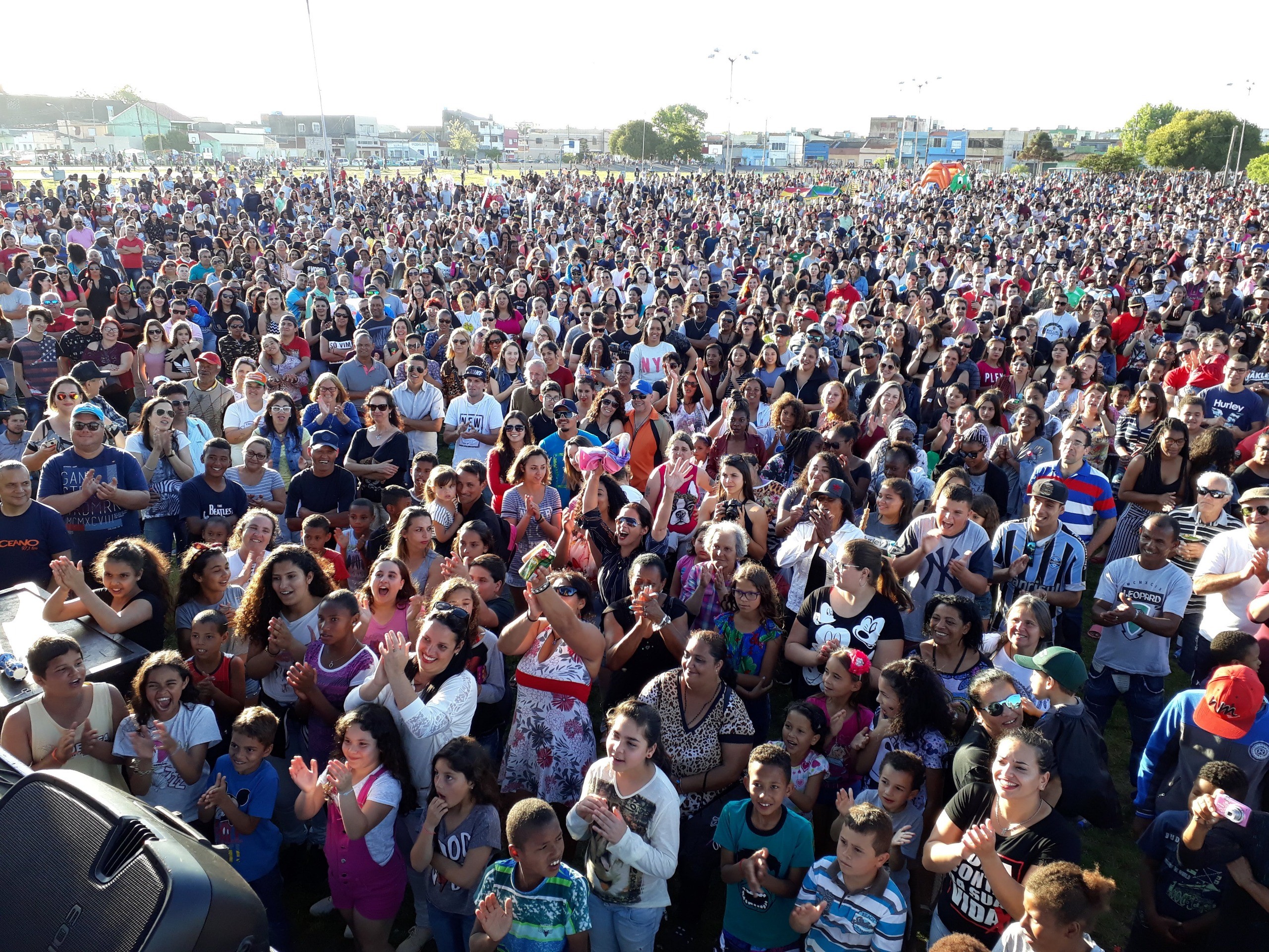 Superação 2025 é hoje com programação repleta de solidariedade e música na Praça Saraiva