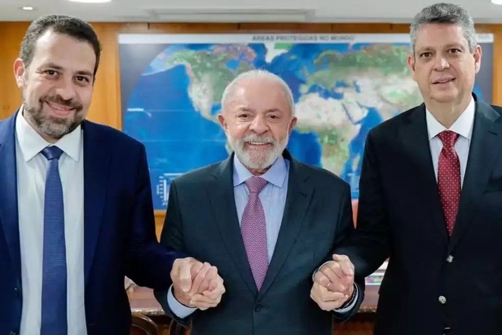 Lula confirma Guilherme Boulos como novo ministro da Secretaria-Geral da Presidência