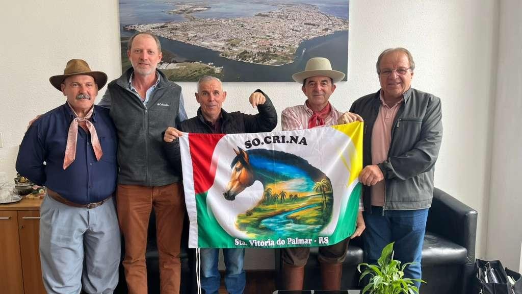 Prefeitura e Tradicionalistas discutem projeto que resgata o roteiro dos tropeiros no RS