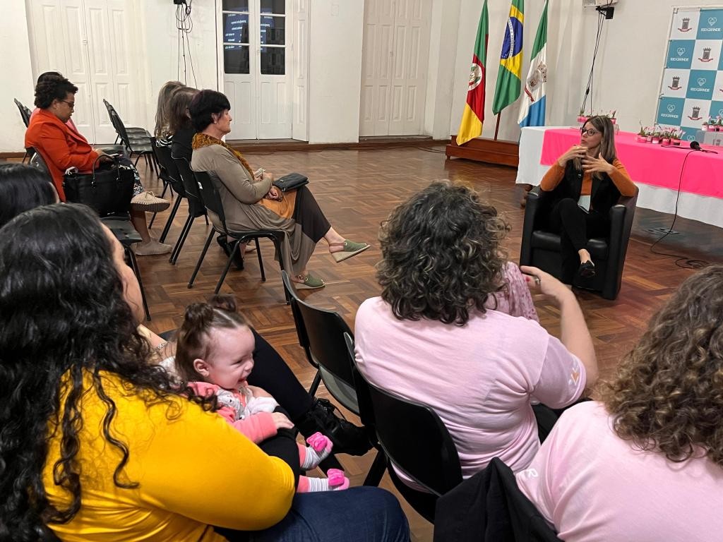 Autocuidado e equilíbrio pessoal para mulheres são tema de palestra com a mentora Raquel Ávila 