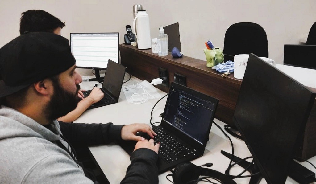 Prefeitura e UFPel anunciam inscrições para o HACKAPEL