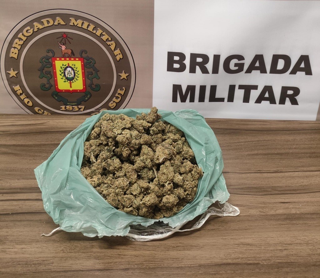 Homem é preso por tráfico de drogas, na Vila da Quinta