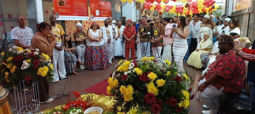 Diversidade religiosa marca abertura do Novembro Unificado no Mercado Público