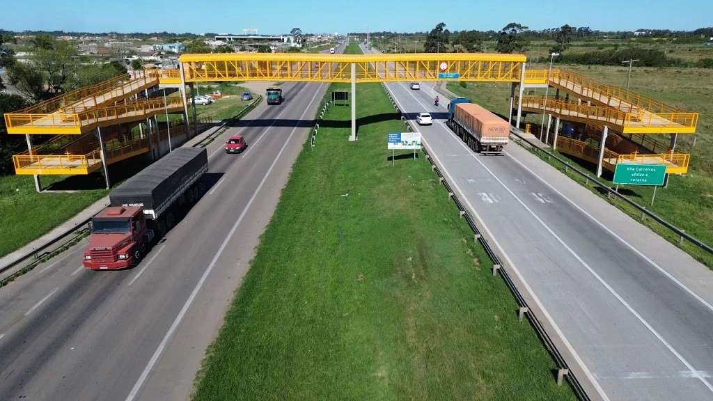Passarelas do Polo Rodoviário de Pelotas são revitalizadas pela Ecovias Sul