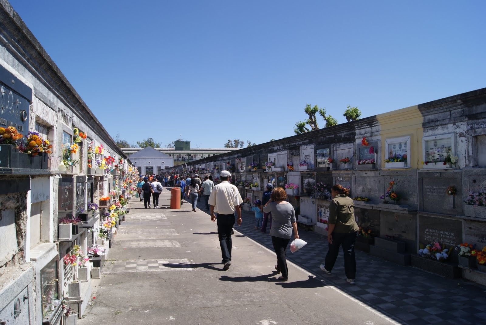 Pelotas intensifica ações no município em preparação para o feriado de Finados 