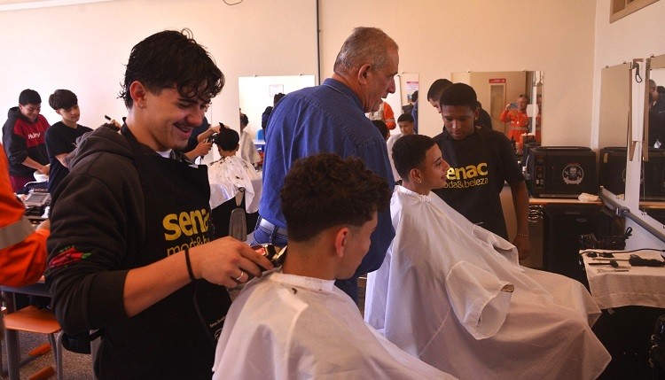 CCMar e Transpetro reforçam parceria com visita do Presidente Sérgio Bacci à instituição 