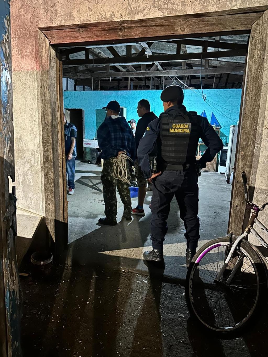 Secretaria dos Direitos dos Animais e Guarda Municipal atendem ocorrência de maus-tratos a cão