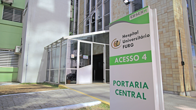 Mutirão movimenta o HU-Furg no feriado do dia 20