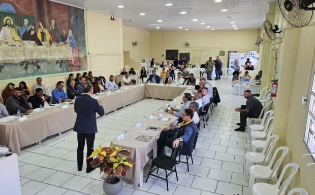 Azonasul realiza reunião em São José do Norte com foco em integração regional e gestão pública