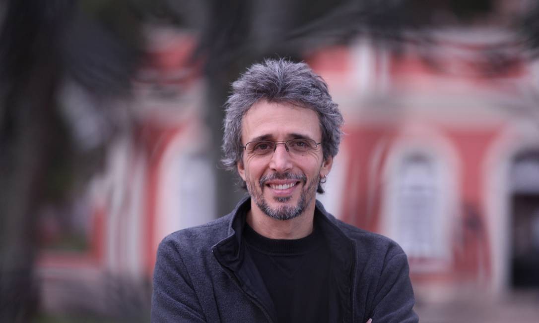 Vitor Ramil apresenta "Estrela, Estrela" no Cidec-Sul com entrada gratuita