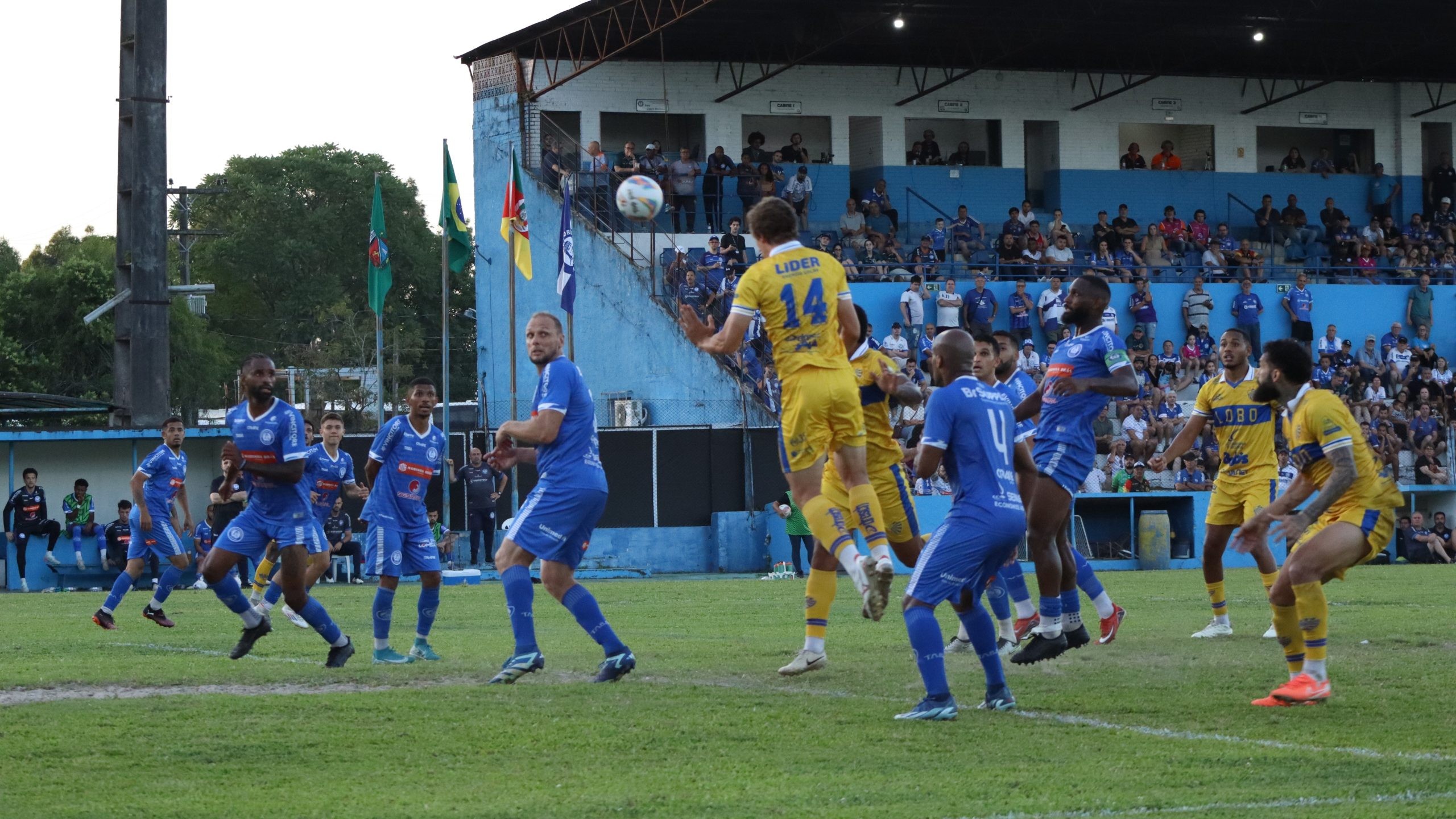 Pelotas vence fora na semi da Copinha; Brasil só empata em casa