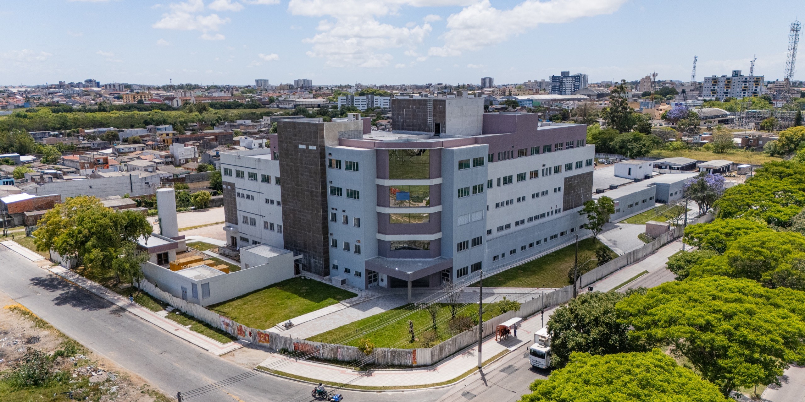 Obras do novo HPS de Pelotas atingem quase 90% e entrega deve ocorrer em janeiro