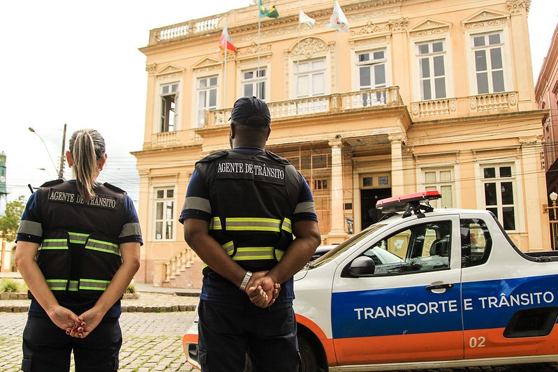 STT-Pelotas faz alerta sobre recursos de infrações de trânsito