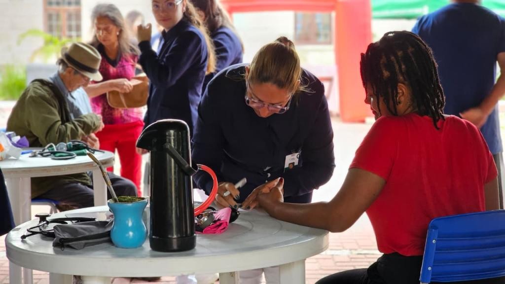 Alta nos casos de HIV acende alerta em Rio Grande e reforça ações do Dezembro Vermelho