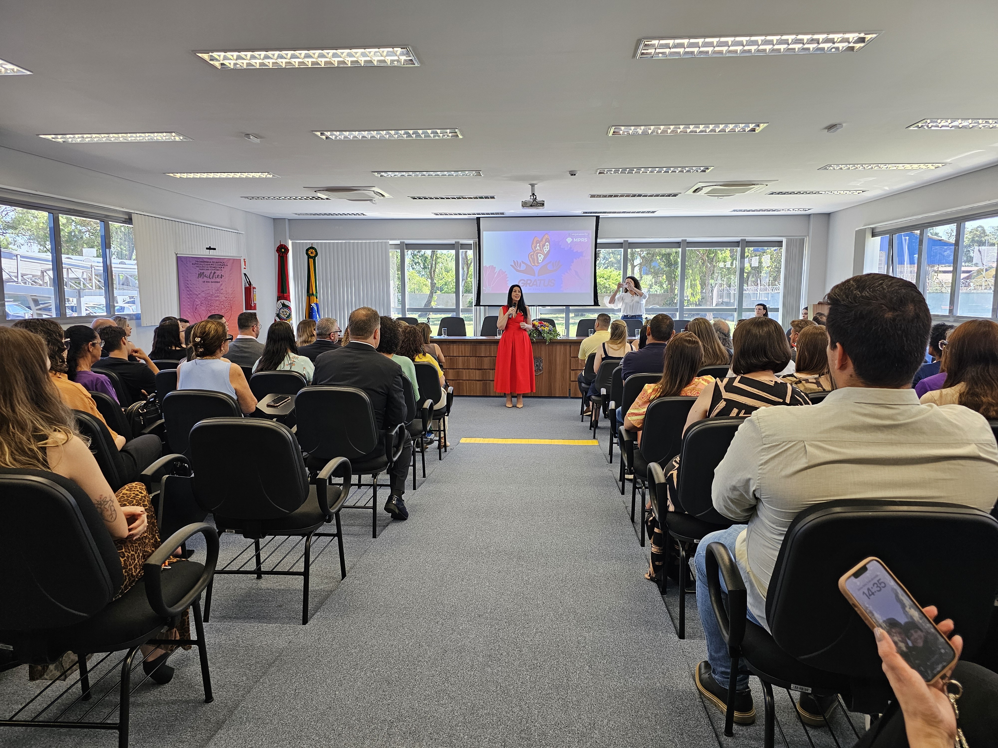 Rede de Enfrentamento à Violência Doméstica realiza terceira edição do evento Gratus