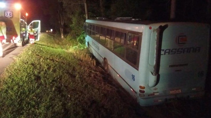 Duas saídas de pista são registradas em Pelotas na BR-392