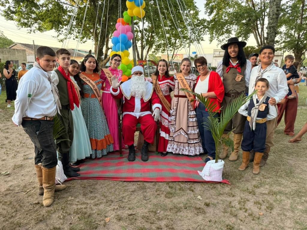 Natal nas Praças chega à Praça Coronel Marcelino no Povo Novo