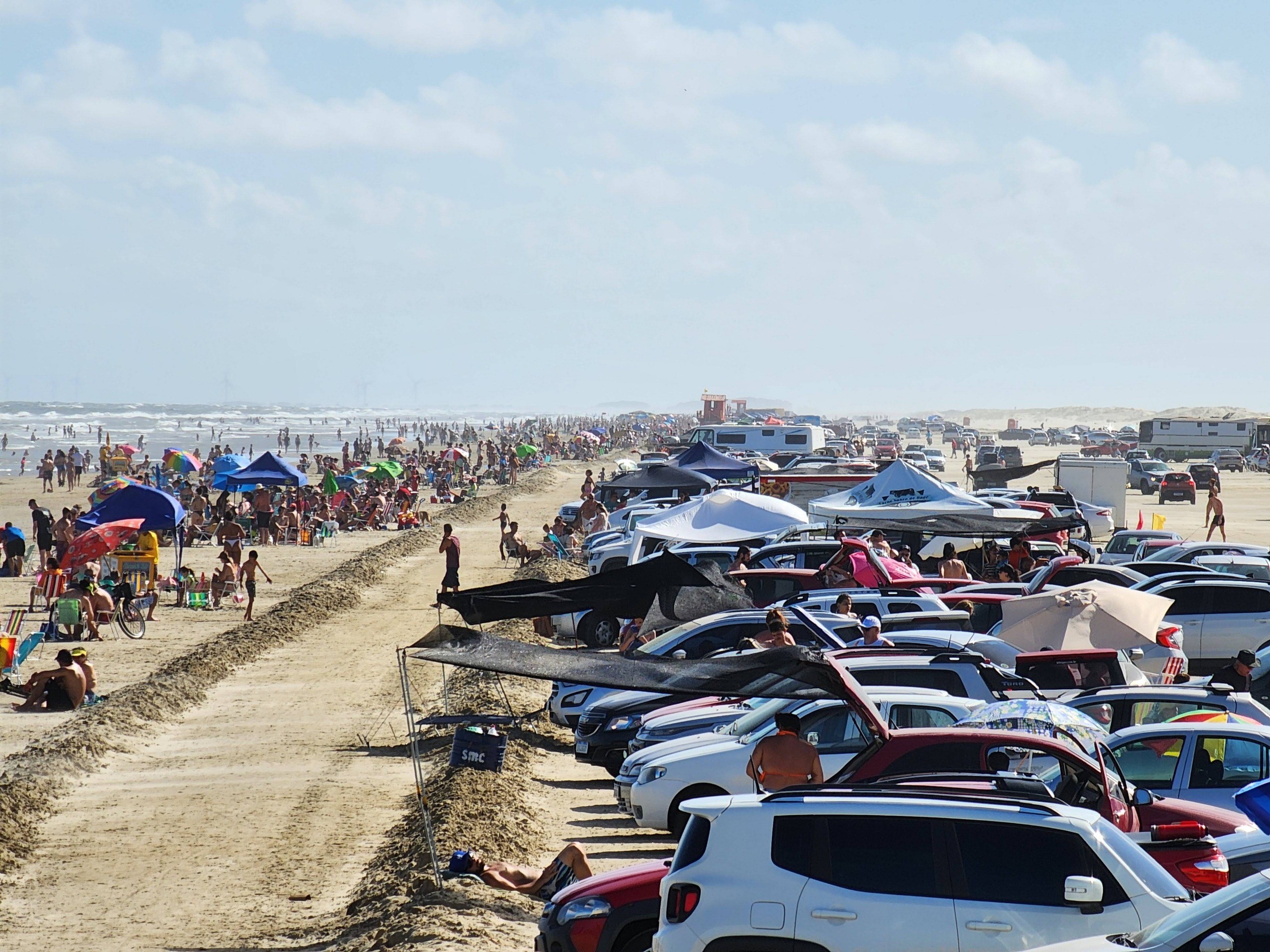 Praia do Cassino mantém os seis pontos próprios para banho, aponta boletim da Fepam