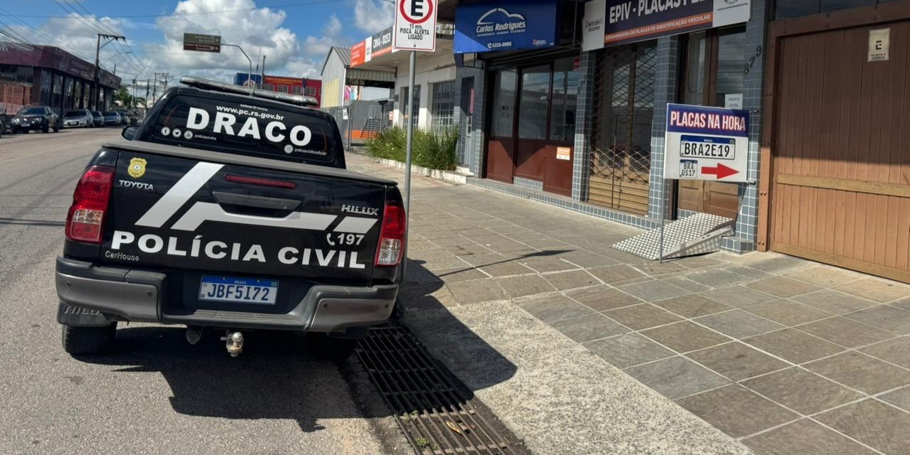 Polícia Civil deflagra operação contra esquema de falsificação de placas em Pelotas
