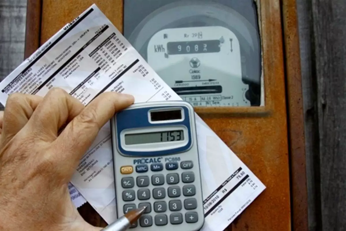 Aneel define bandeira verde para janeiro de 2026 e elimina cobrança extra na conta de luz