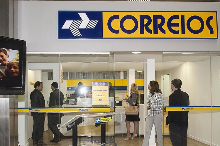 Correios preveem fechar mil agências e 15 mil demissões voluntárias