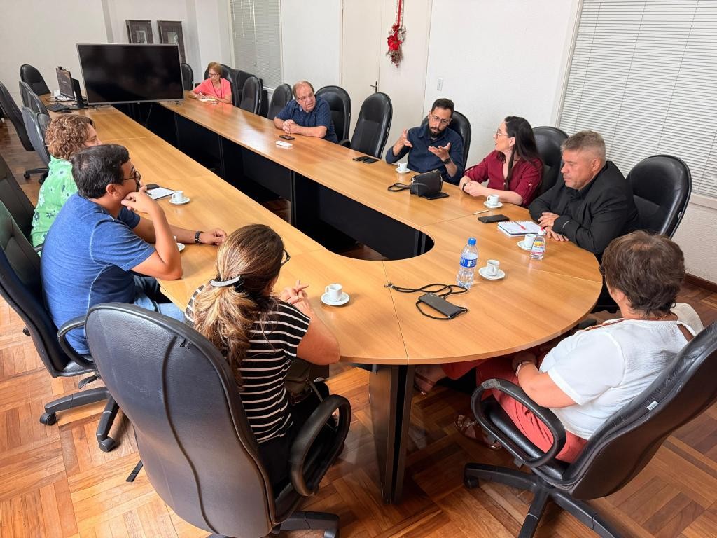 Rio Grande recebe Carreta Digital com cursos gratuitos de tecnologia para jovens