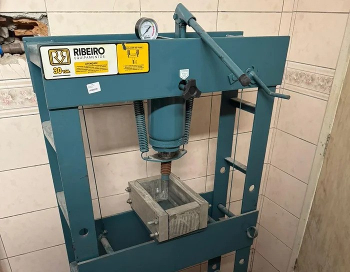 Em Pelotas, Polícia Civil desativa laboratório de cocaína e prende homem em flagrante