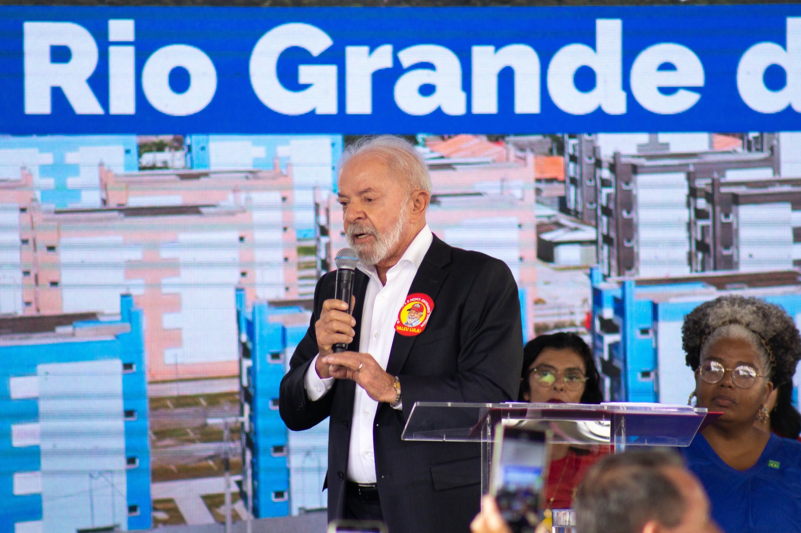 Presidente Lula assina contratos para a construção de cinco novos navios gaseiros no Estaleiro Rio Grande