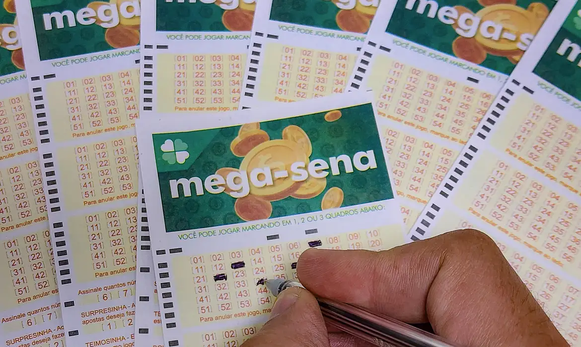 Mega-Sena sorteia nesta quinta-feira prêmio acumulado em R$ 55 milhões