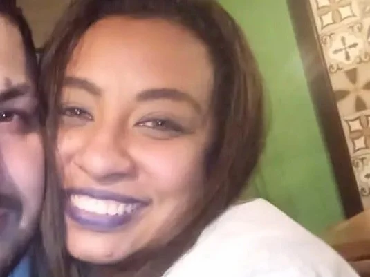 Mulher é morta a facadas dentro de casa em Novo Hamburgo; crime é investigado como feminicídio