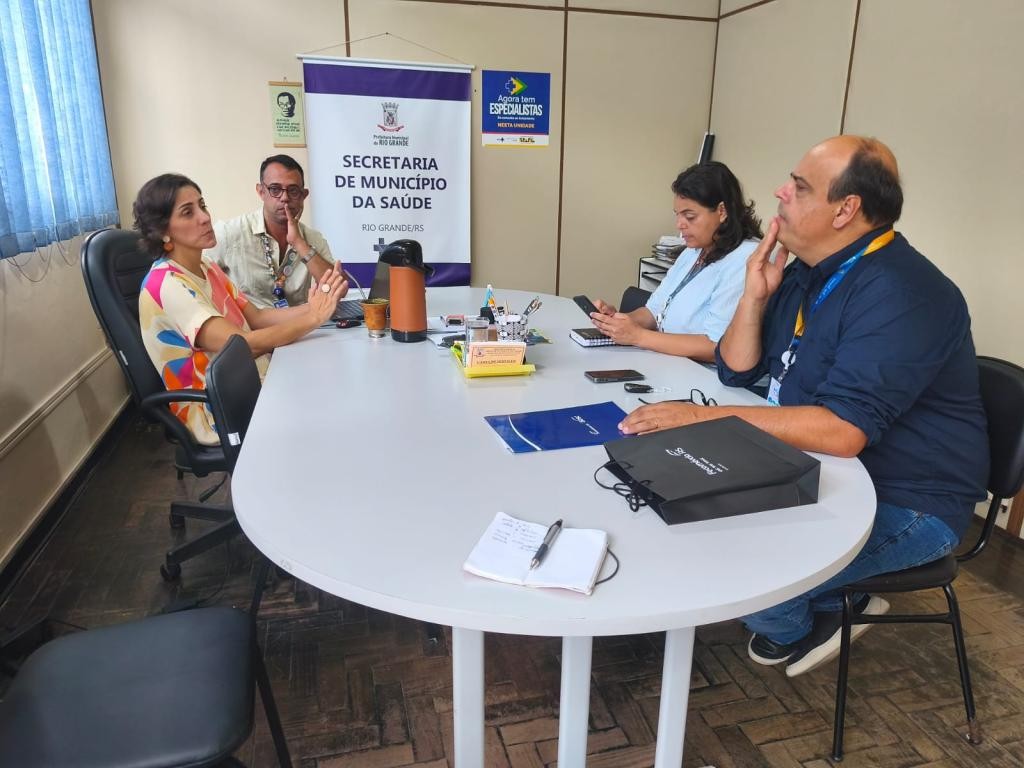 Carreta do Sesc levará atendimento oftalmológico gratuito e vacinação a estudantes de Rio Grande
