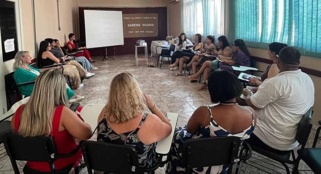 Janeiro Branco promove diálogo e autocuidado com trabalhadoras da Saúde