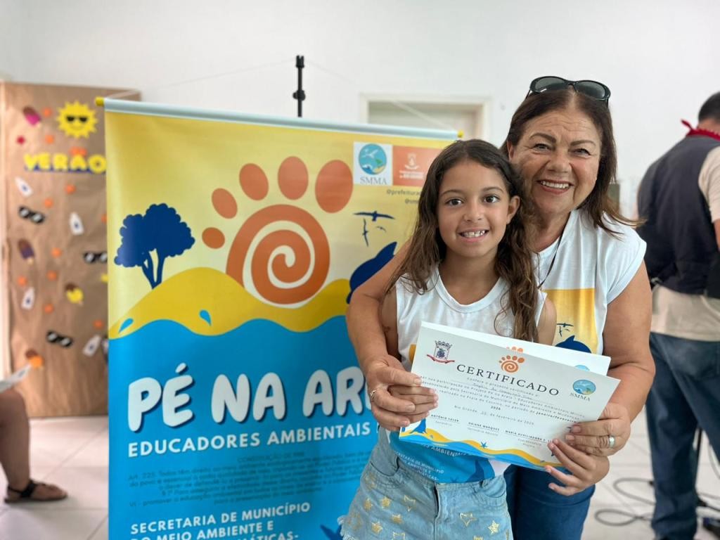 Projeto Pé na Areia encerra edição de 2026 com entrega de certificados