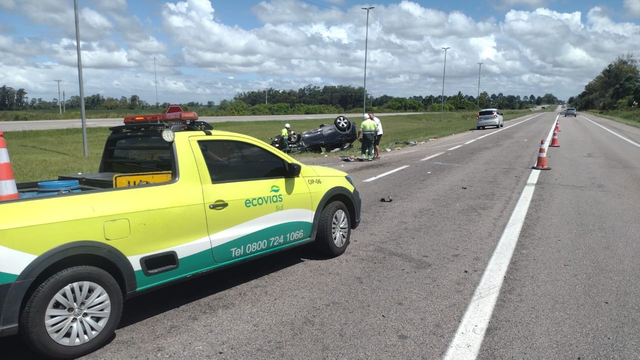Criança morre em acidente na BR 116, em Pelotas