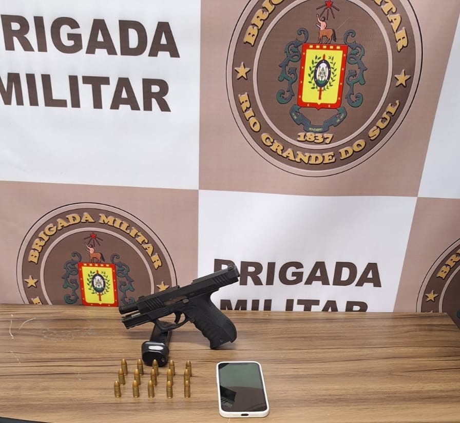 Homem é preso por porte ilegal de arma, na Junção