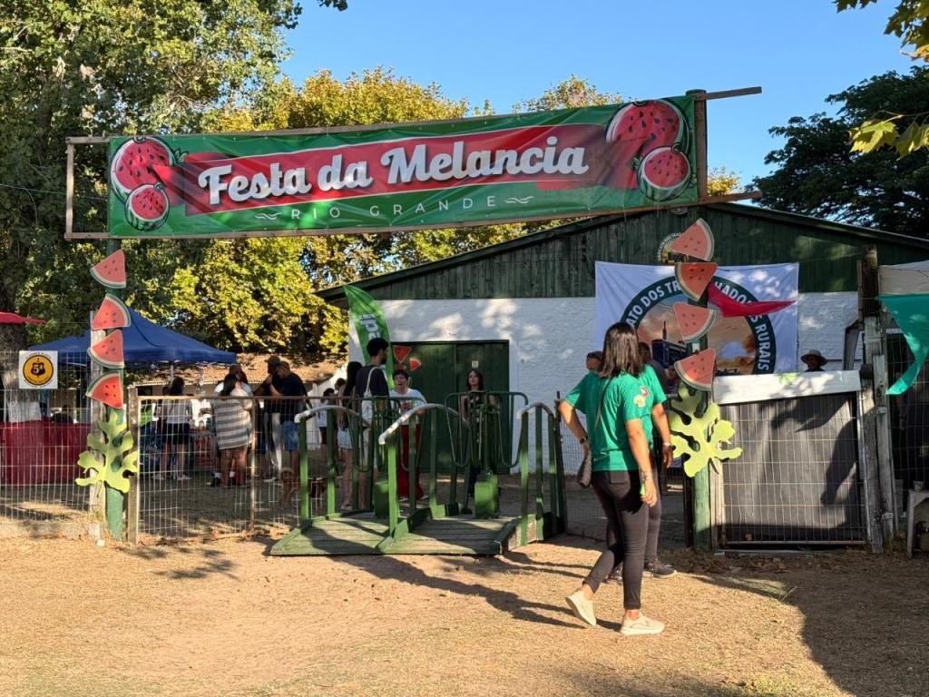 Festa da Melancia movimenta o camping do Sindicato dos Trabalhadores Rurais do Rio Grande