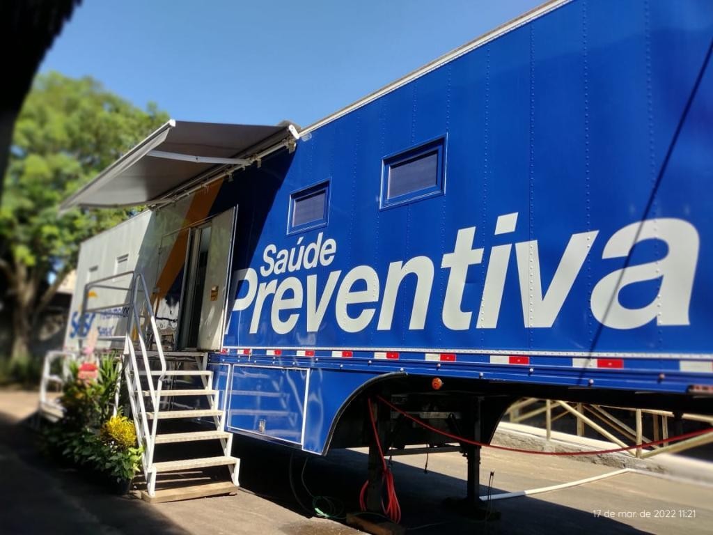 Carreta do Sesc começa atualização de vacinas e oferecerá consultas oftalmológicas em Rio Grande