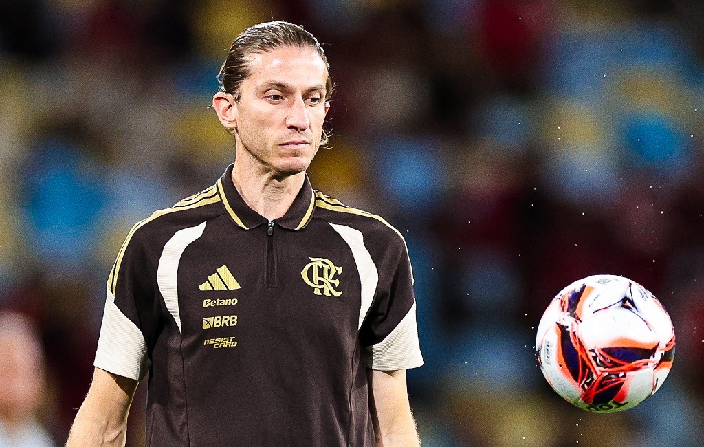 Filipe Luíz é demitido do Flamengo e deixa o clube com aproveitamento de 69,9%