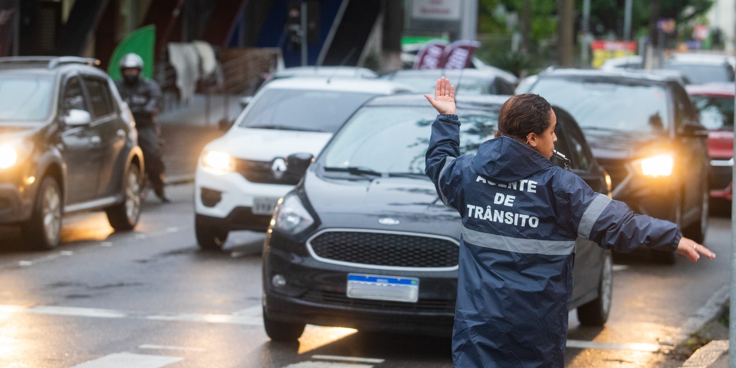 Janeiro teve quase 100 infrações por dia no trânsito de Pelotas