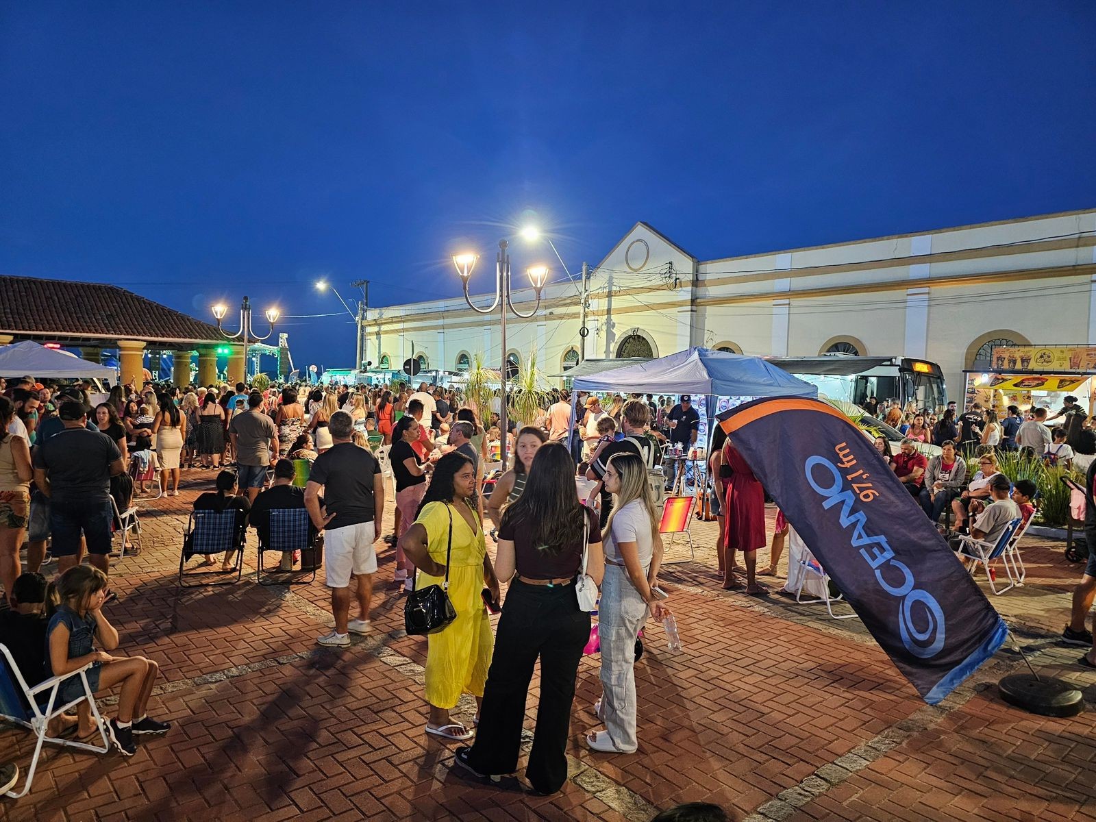 Oceano na Lagoa movimenta o centro de Rio Grande neste domingo (8) com música, feira e transmissão da final do Gauchão