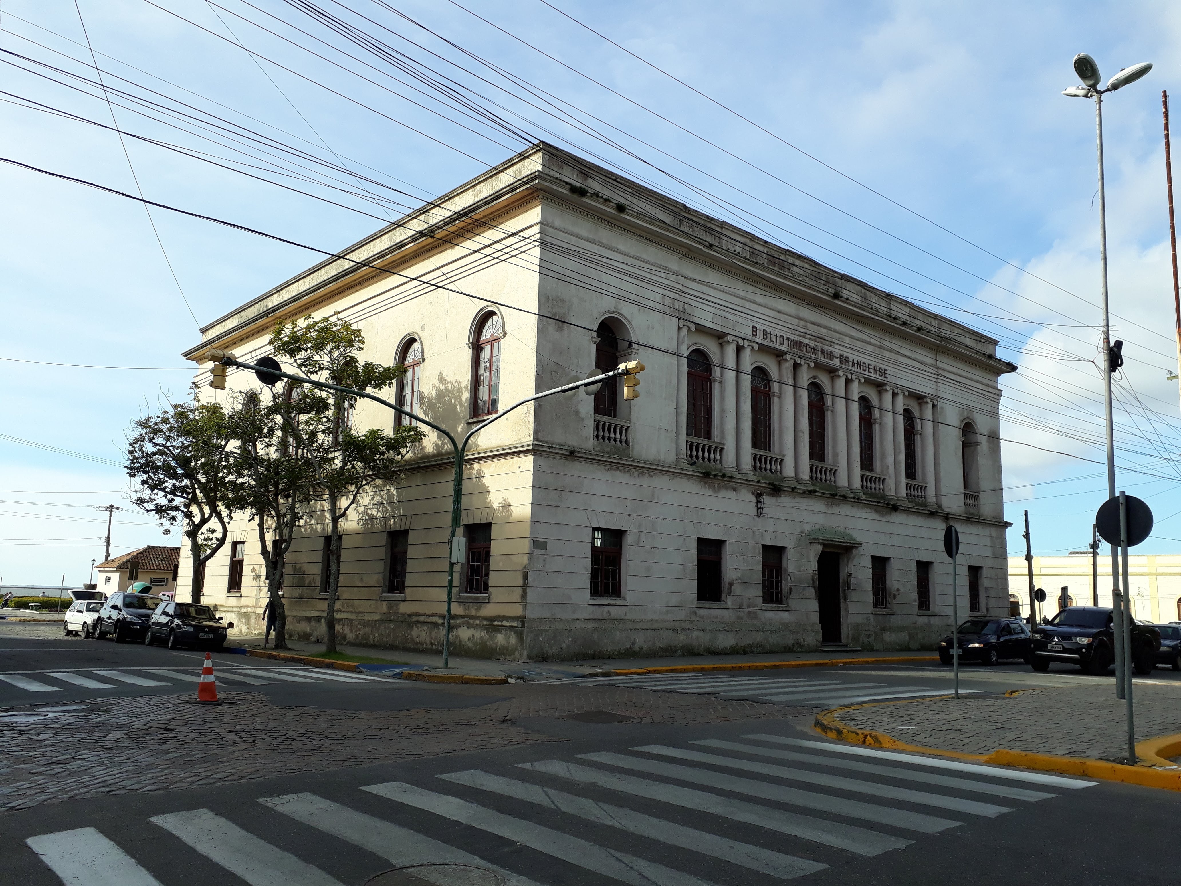 A força da literatura: ARL celebra 45 anos com sessão especial