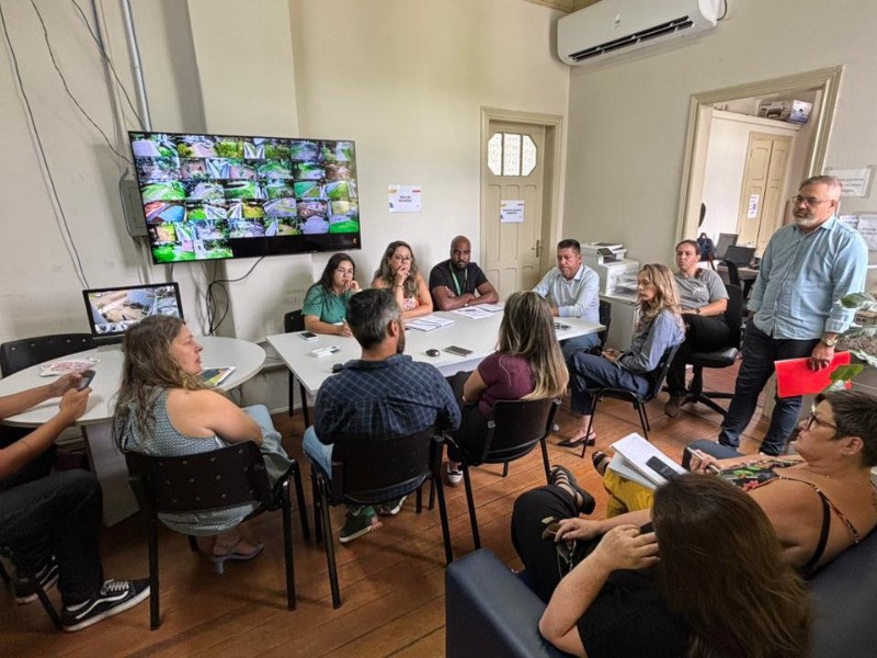 Reunião define ajustes para a volta do Castramóvel em Pelotas