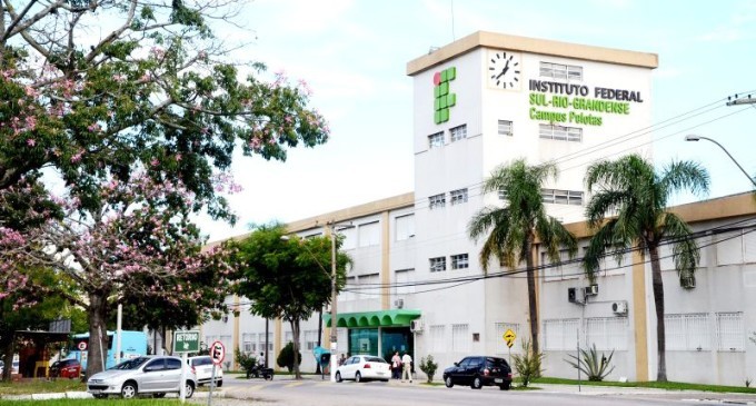 IFSul suspende alunos envolvidos no caso da lista de conteúdo ofensivo em Pelotas