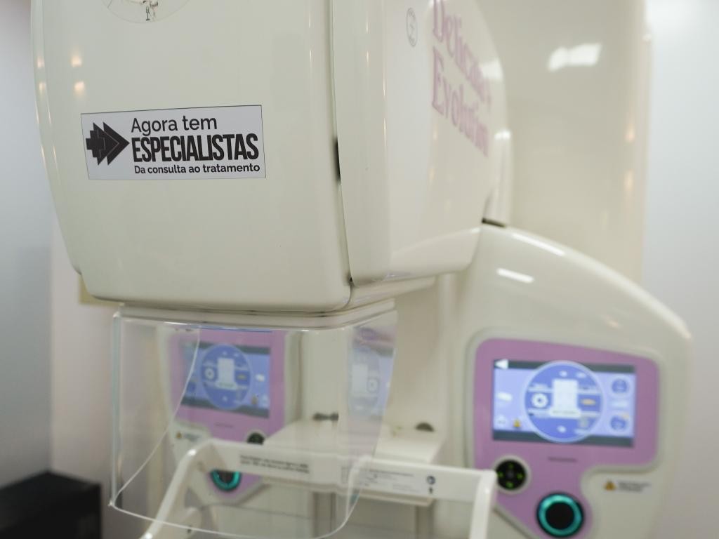 Carreta do Ministério da Saúde oferece consultas e cirurgias oftalmológicas em Rio Grande