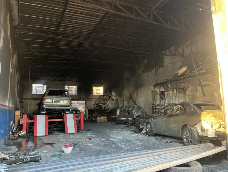 Incêndio destrói oficina no bairro Fragata, em Pelotas