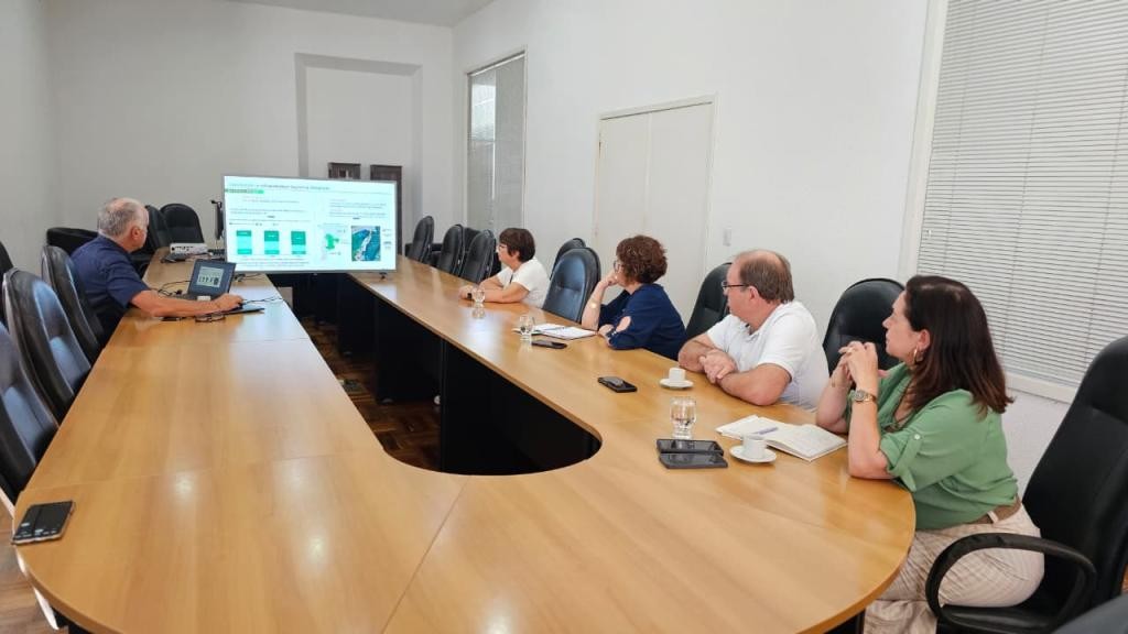 Município articula projeto para transformar óleo de cozinha usado em combustível sustentável