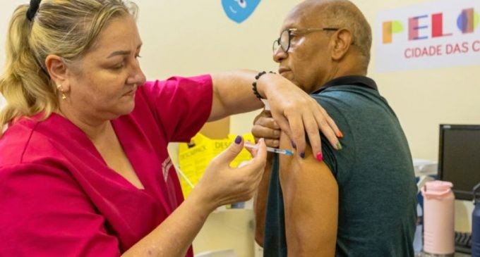 Pelotas supera expectativas de vacinação no dia D