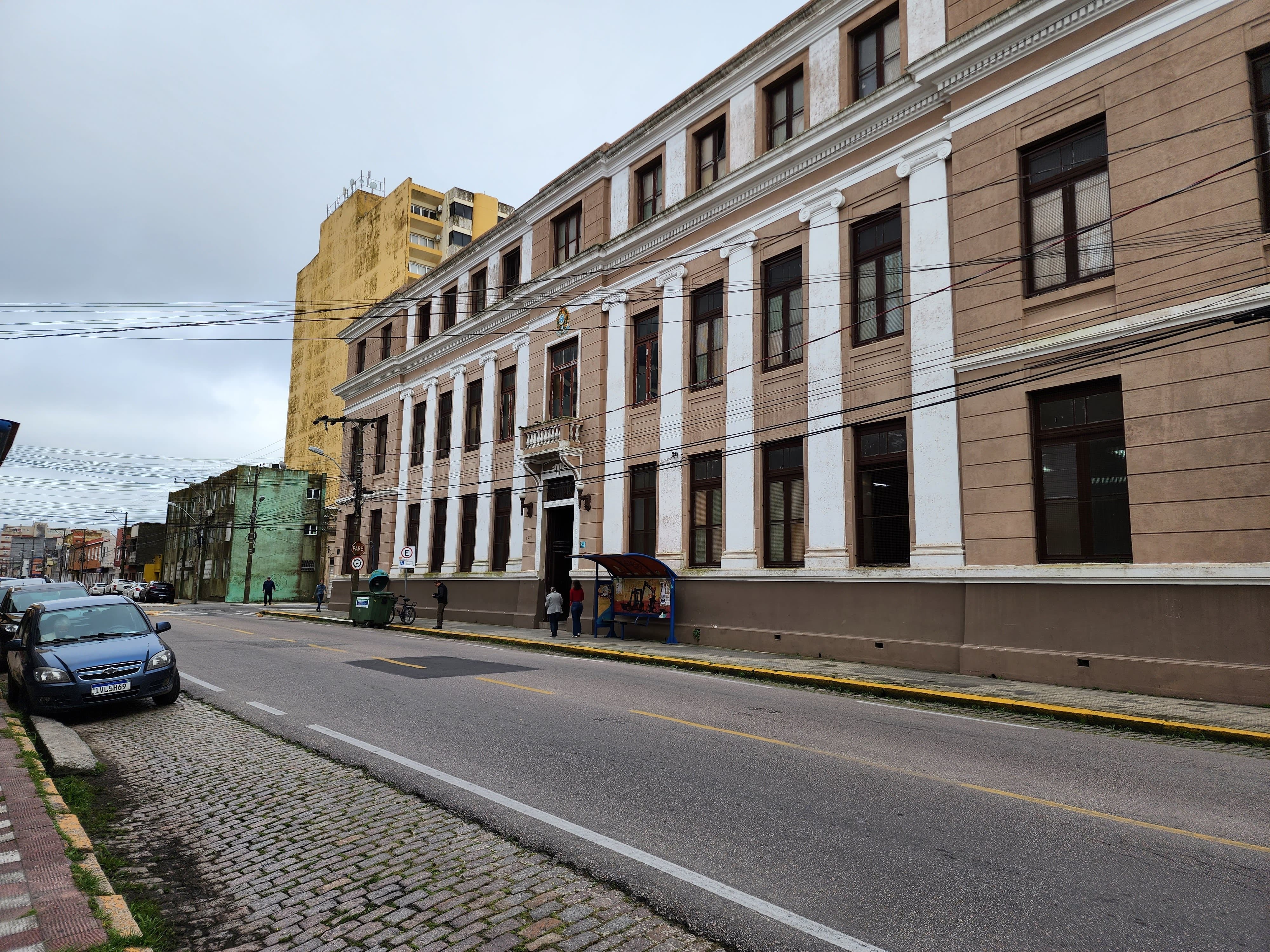 Colégio Lemos Júnior promove a I InovaMente: uma mostra de criatividade, ciência e sustentabilidade